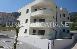 /c_images/thumb_2827861_1_Apartment-for-sale-in-Bol-1-island-of-Brac-82.jpg