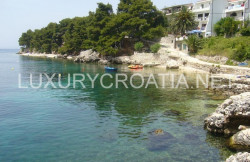 /c_images/thumb_2828362_1_autiful-seaside-house-for-sale-Zivogosce-Croatia-Kopiraj.jpg