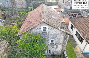 /b_images/thumb_3024619_ivijera_nekretnine_kuca_prodaja_kotor_boka-bay-6-800x570.jpg