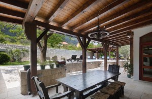 /b_images/thumb_3036477_seafront_villa_in_kotor17.jpg