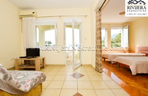/b_images/thumb_3048735__kuca_apartments_house_djenovici_boka_bay_montenegro--8-.jpg