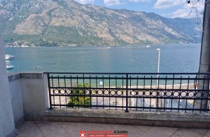 /b_images/thumb_3049457_oliv-boka-kotorska-apartment-next-to-the-sea-for-sale-_4.jpg