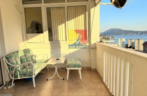 /b_images/thumb_3057081_happympntenegro17.2.jpg