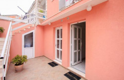 /c_images/thumb_2518416_4_APARTMANI_ANDRIJIC_4a9baead3131.jpg