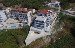 /c_images/thumb_2636578_4_vat-complex-flats-apartments-lux-pool-garage-seaweiw-6-.jpeg