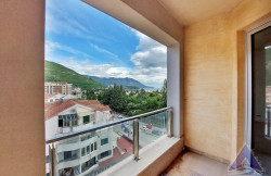 /c_images/thumb_2795425_1_apartments-for-sale-adriastone.com_2.jpg