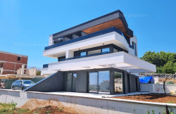 /c_images/thumb_2799141_1_1721238843_krk_moderan_apartman_u_novogradnji_prodaja_07.jpg