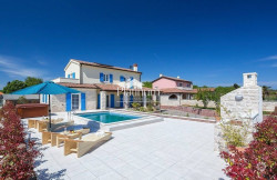 /c_images/thumb_2824514_4_istra-villa-bazenom-top-slika-177357646.jpg