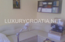 /c_images/thumb_2827565_2_Apartment-for-sale-in-center-Dubrovnik-Croatia-7.jpg