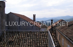 /c_images/thumb_2827569_4_Stone-house-for-sale-Janjina-Peljesac-7.jpg