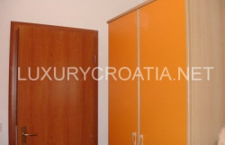 /c_images/thumb_2827617_3_Apartment-for-sale-in-Makarska-8.jpg