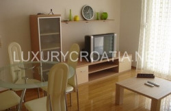 /c_images/thumb_2827617_4_Apartment-for-sale-in-Makarska-7.jpg