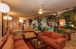 /c_images/thumb_2827832_2_VILLA-FOR-SALE-BRAC-ISLAND-9.jpg