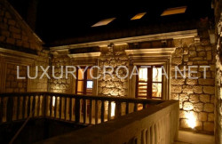 /c_images/thumb_2827841_2_Duplex-apartment-for-sale-in-Korcula13.jpg