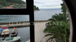 /c_images/thumb_2827876_3_Seafront-vacation-house-for-sale-Korcula-2.jpg
