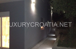 /c_images/thumb_2828150_2_Seaview-house-for-sale-Marina-Trogir1.jpg