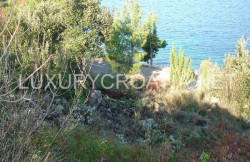 /c_images/thumb_2828200_2_Land-for-sale-on-seafront-Racisce-Korcula-3.jpg