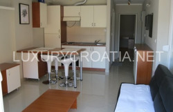 /c_images/thumb_2828261_3_House-for-sale-close-to-the-sea-Okrug-Gornji-Ciovo-9.jpg