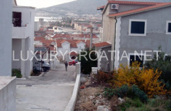/c_images/thumb_2828313_1_Building-land-with-seaview-for-sale-in-Trogir7.jpg