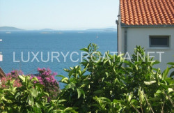 /c_images/thumb_2828375_1_Seaview-house-for-sale-in-Seget-Trogir-area1.jpg