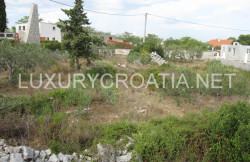 /c_images/thumb_2828419_1_Building-land-for-sale-Gornje-Selo-Solta-island-1.jpg