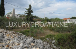 /c_images/thumb_2828419_2_Building-land-for-sale-Gornje-Selo-Solta-island-5.jpg