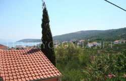 /c_images/thumb_2828450_1_Great-sea-view-house-for-sale-in-Ciovo-2.jpg