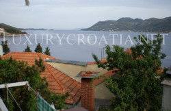/c_images/thumb_2828456_3_Modern-house-with-magnificent-panoramic-view-Korcula-2.jpg