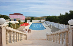 /c_images/thumb_2829702_2_Villa-with-pool-for-sale-Trogir-area-20.jpg
