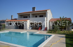 /c_images/thumb_2829714_1_Villa-with-pool-for-sale-Vodnjan-Istria-4.jpg