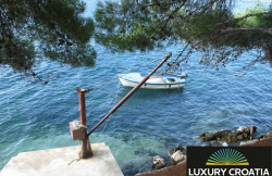 /c_images/thumb_2829738_1_SEAFRONT-HOUSE-FOR-SALE-KORCULA-SOUTH-SIDE-2.jpg
