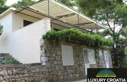 /c_images/thumb_2829738_2_SEAFRONT-HOUSE-FOR-SALE-KORCULA-SOUTH-SIDE-10.jpg