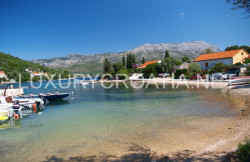 /c_images/thumb_2829746_2_Seafront-building-land-for-sale-on-Korcula18.jpg