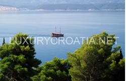 /c_images/thumb_2829822_1_Villa-with-sea-view-for-sale-Ruskamen-Omis-riviera.jpg