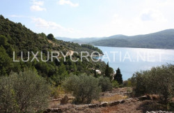 /c_images/thumb_2829832_1_Seaview-building-land-Vela-Luka-Korcula.jpg