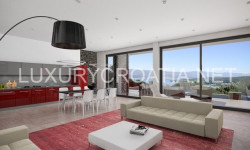 /c_images/thumb_2829835_1_-with-pool-and-panoramic-view-for-sale-island-Krk.villa_.jpg