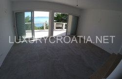 /c_images/thumb_2829856_3_Seaview-apartments-for-sale-Brela-Makarska-19.jpg