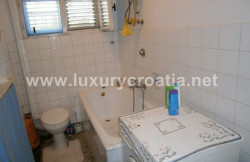 /c_images/thumb_2868664_4_House-for-Sale-Borik-Zadar-5.jpg