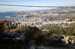 /c_images/thumb_2868669_3_Sea-View-Plot-of-Land-for-Sale-Podstrana-5.jpg