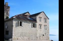 /c_images/thumb_2868706_3_Seafront-Castle-for-Sale-Trogir-Area-2.jpg