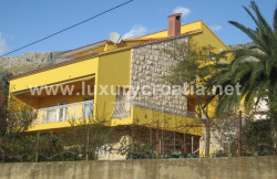 /c_images/thumb_2868712_2_Seaview-House-for-Sale-Podstrana-Split-1.jpg