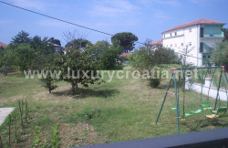 /c_images/thumb_2868718_2_Beautiful-House-near-Zadar-4.jpg