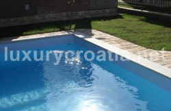 /c_images/thumb_2868740_3_Villa-with-a-Pool-Kastelir-Istria-9.jpg