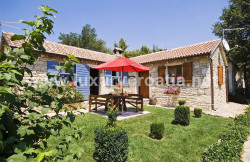 /c_images/thumb_2868802_2_Apartment-Villa-with-a-Stone-House-Posedarje-Zadar-17.jpg