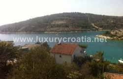 /c_images/thumb_2869445_1_Sea-View-House-for-Sale-Sevid-Trogir-21.jpg