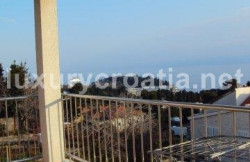 /c_images/thumb_2869447_2_Split-Luxury-Apartment-with-Seaview-7.jpg