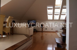 /c_images/thumb_2951087_3_Newbuilted-attic-apartment-for-sale-center-of-Split-4.jpg