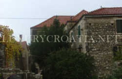 /c_images/thumb_2952168_1_Old-stone-house-for-sale-Brac-22.jpg