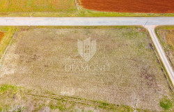 /c_images/thumb_2976466_1_1677077115_dji_0257.jpg