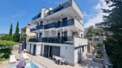 /c_images/thumb_3063276_2_1689674881_crikvenica-kuca-sa-osam-apartmana_3.jpeg